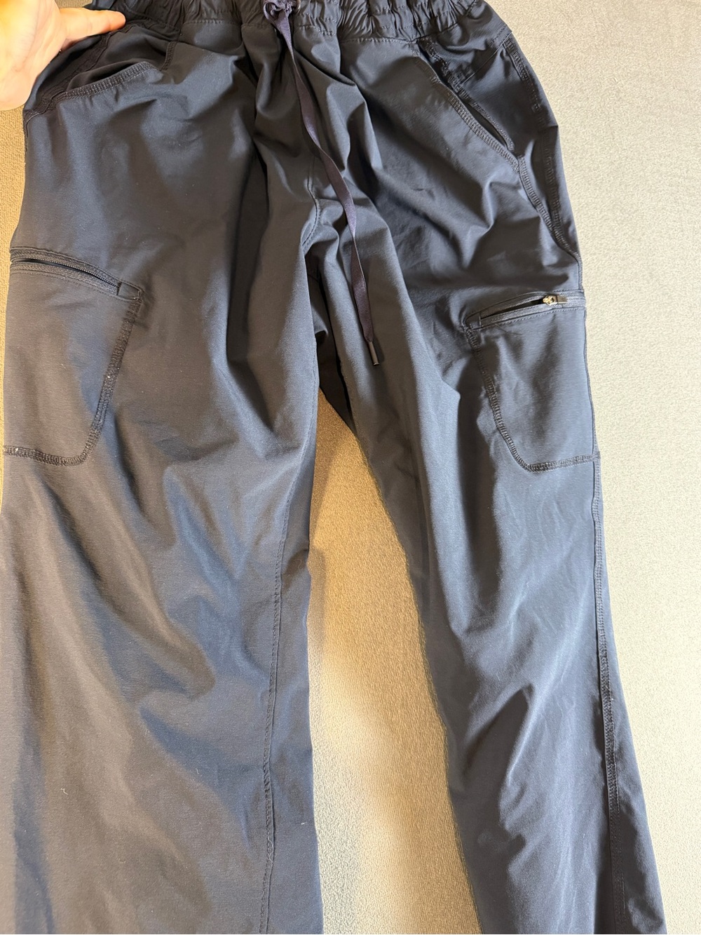 Eddie Bauer Black Men’s Cargo Jogger Pants